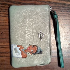 Coach X Disney wristlet Tiana